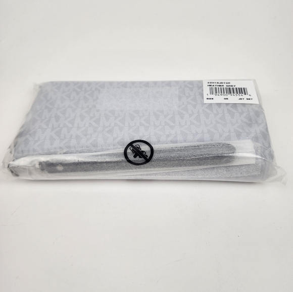 Michael Kors Jet Set Wristlet Wallet Travel Wallet New Authentic - Picture 6 of 6